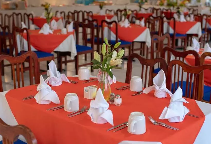 Fotos del hotel Qualton Club Ixtapa  All Inclusive:  13