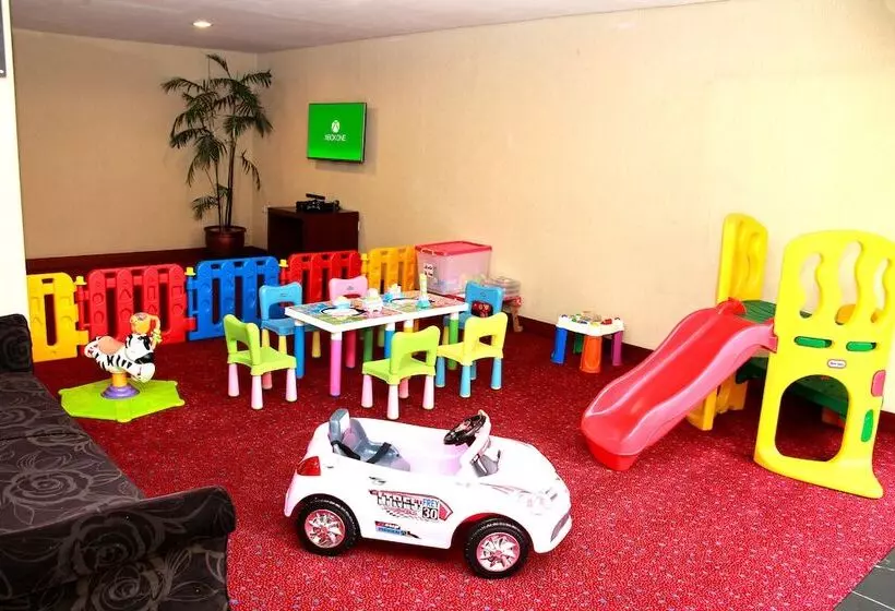 Fotos del hotel Redtop Hotel & Convention Center:  5