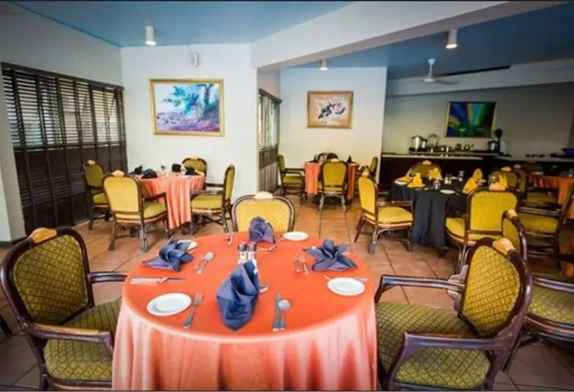 Fotos del hotel Altamont Court:  13