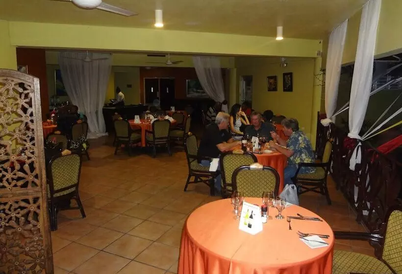 Fotos del hotel Altamont Court:  21