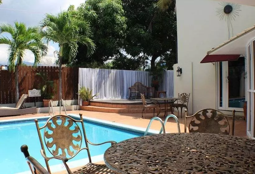 Fotos del hotel Altamont Court:  25