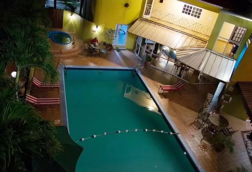 Fotos del hotel Altamont Court:  10