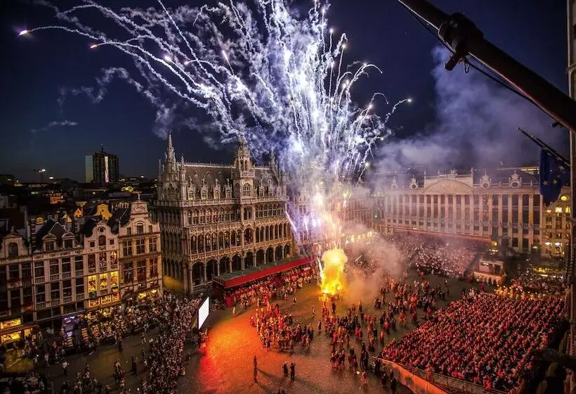 Fotos del hotel Ibis Brussels Centre Chatelain:  6