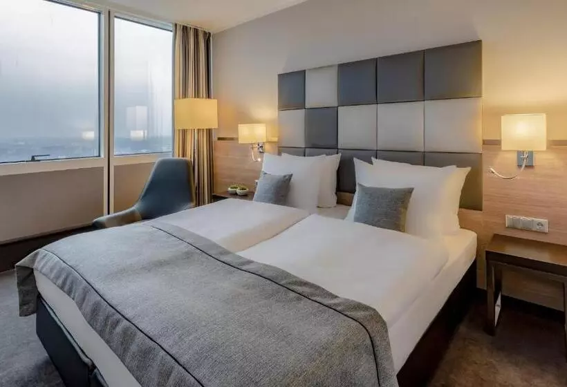 Fotos del hotel Select Hotel Berlin Spiegelturm:  3