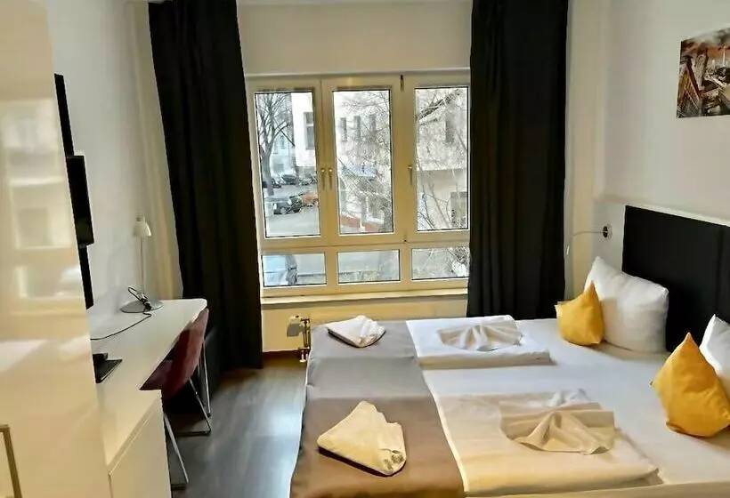 Fotos del hotel Alfa:  25