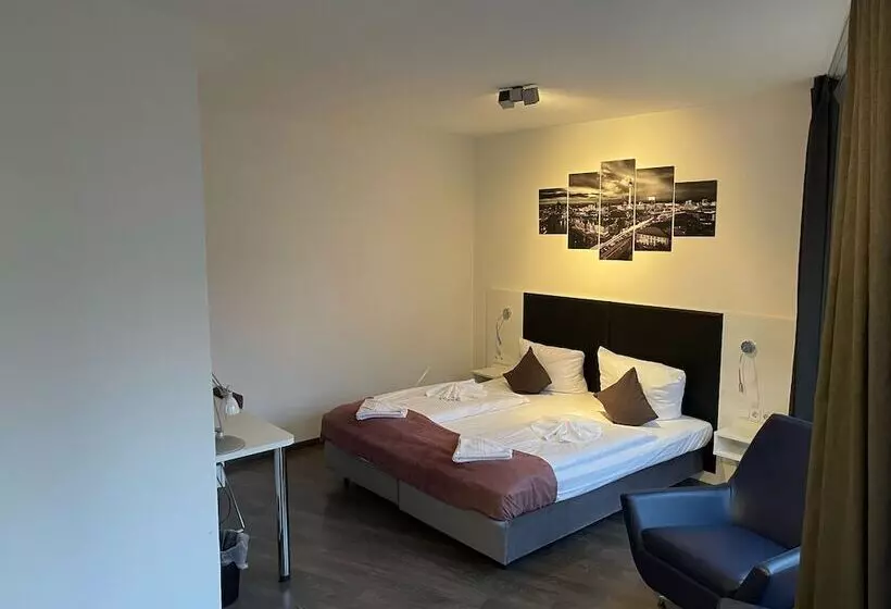 Fotos del hotel Alfa:  7