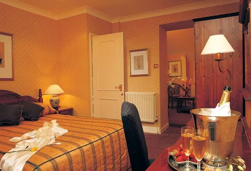 Fotos del hotel Berjaya Eden Park London:  5