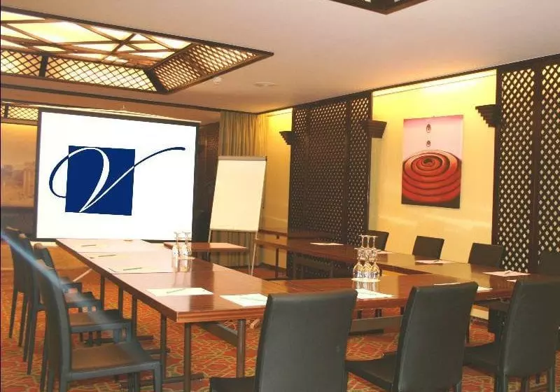 Fotos del hotel Hostellerie De La Vendee:  4