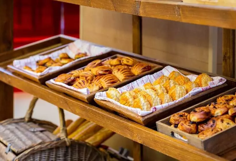 Fotos del hotel Novotel Brussels Off Grand Place:  12