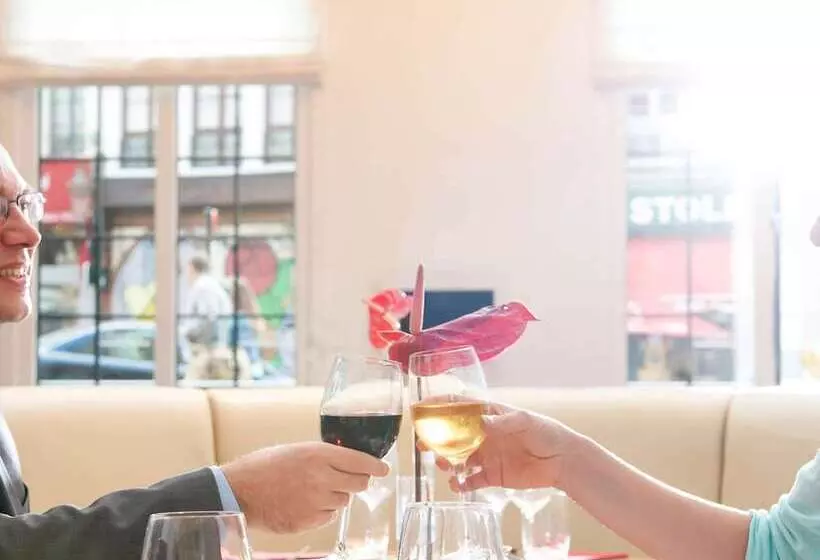 Fotos del hotel Novotel Brussels Off Grand Place:  9