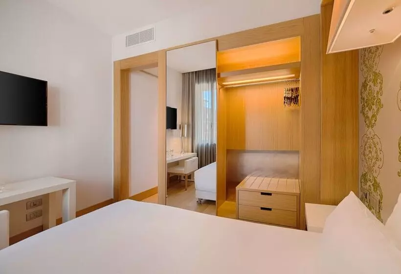 Fotos del hotel Nh Firenze:  21