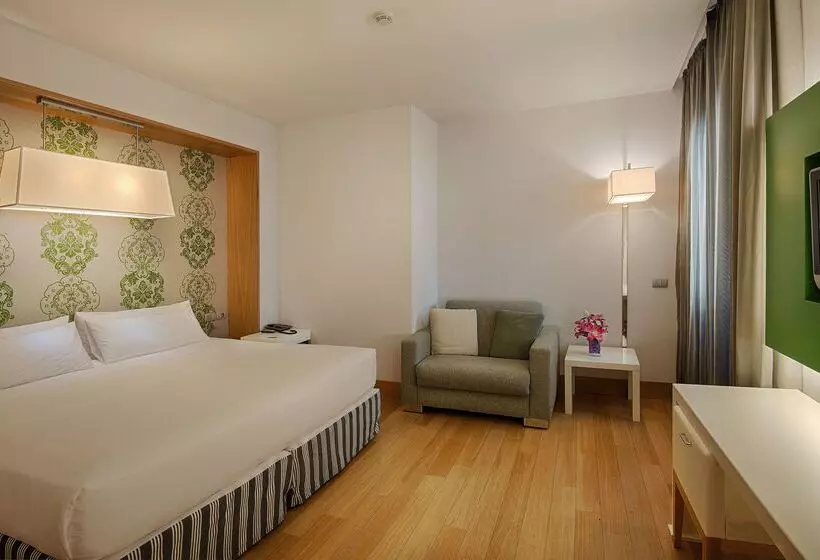 Fotos del hotel Nh Firenze:  17