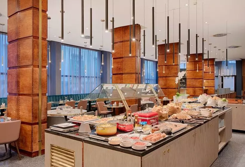 Fotos del hotel Nh Firenze:  99