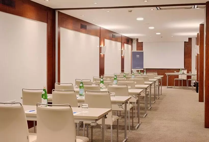 Fotos del hotel Nh Firenze:  52
