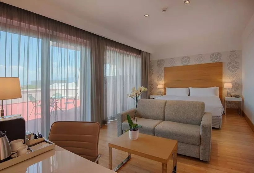 Fotos del hotel Nh Firenze:  85