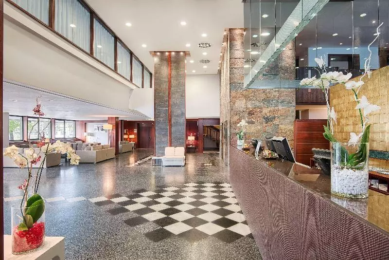 Fotos del hotel Nh Firenze:  25