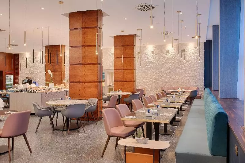 Fotos del hotel Nh Firenze:  38