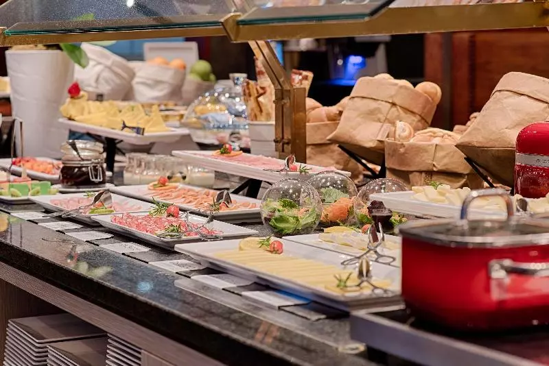 Fotos del hotel Nh Firenze:  92