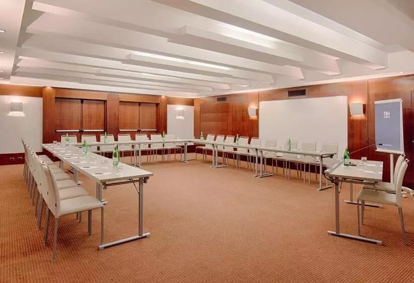 Fotos del hotel Nh Firenze:  66