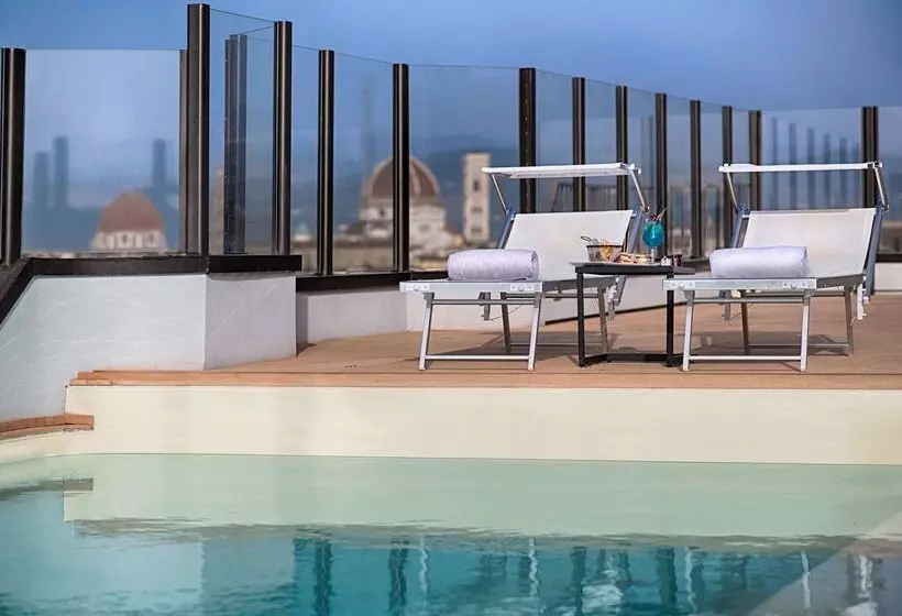 Fotos del hotel Nh Firenze:  103