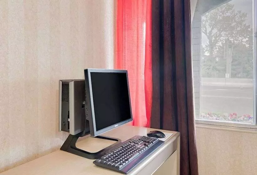 Fotos del hotel Ramada Limited Calgary:  4