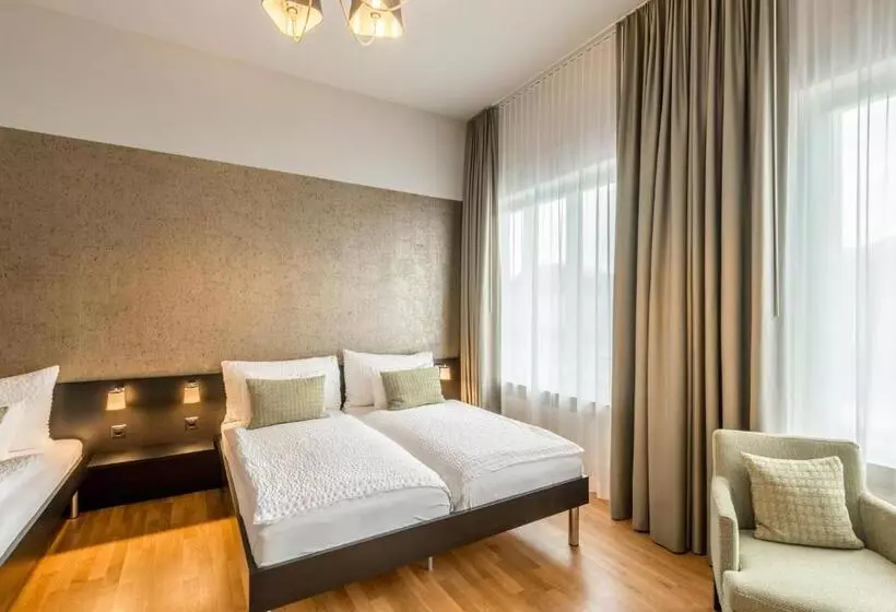 Fotos del hotel The Tourist City & River Hotel Luzern:  14