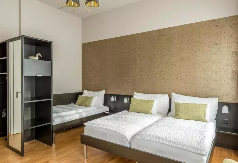 Fotos del hotel The Tourist City & River Hotel Luzern:  11