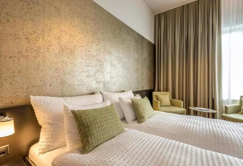 Fotos del hotel The Tourist City & River Hotel Luzern:  19