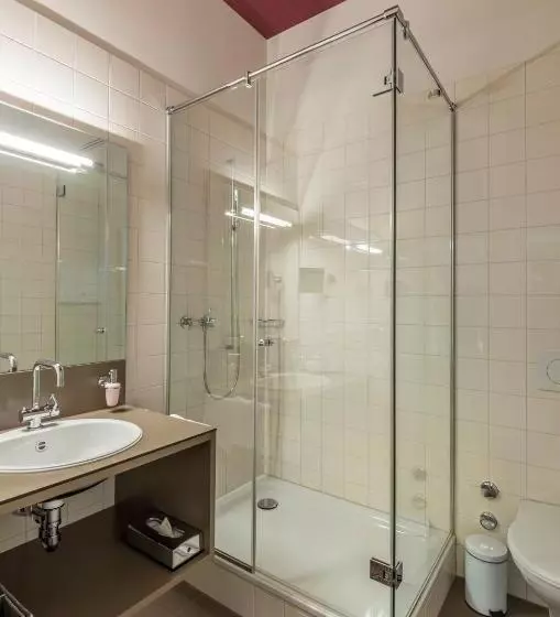 Fotos del hotel The Tourist City & River Hotel Luzern:  10