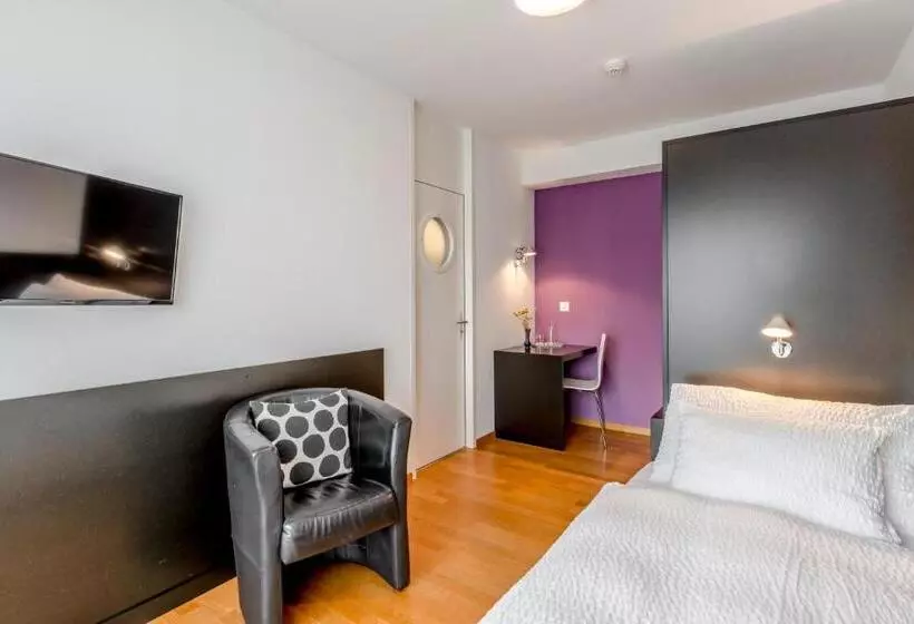 Fotos del hotel The Tourist City & River Hotel Luzern:  5