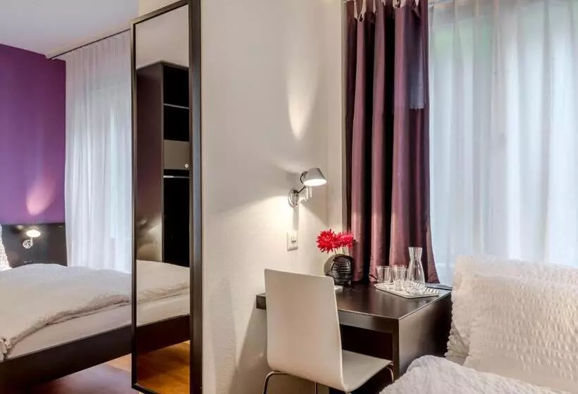 Fotos del hotel The Tourist City & River Hotel Luzern:  18