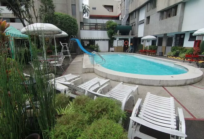 Fotos del hotel Supreme:  11