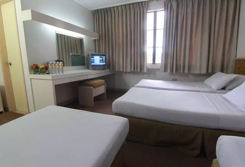 Fotos del hotel Supreme:  2