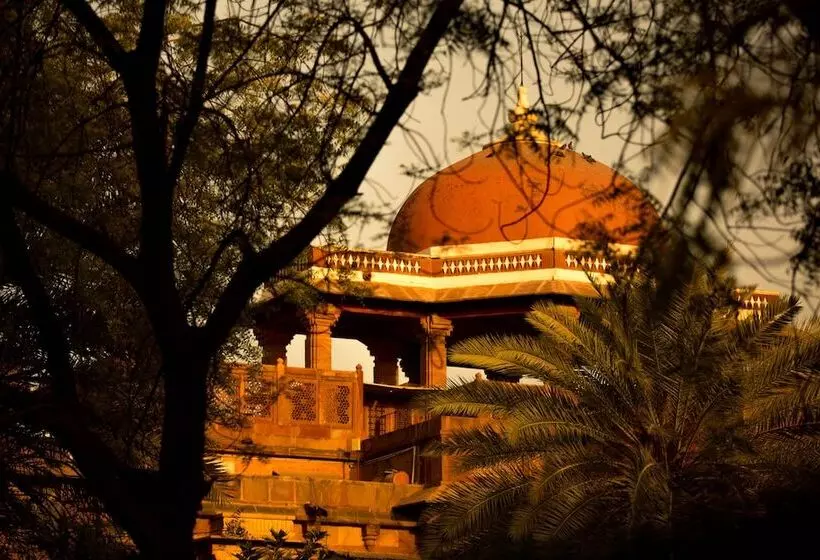 Fotos del hotel The Ajit Bhawan - A Palace Resort:  13