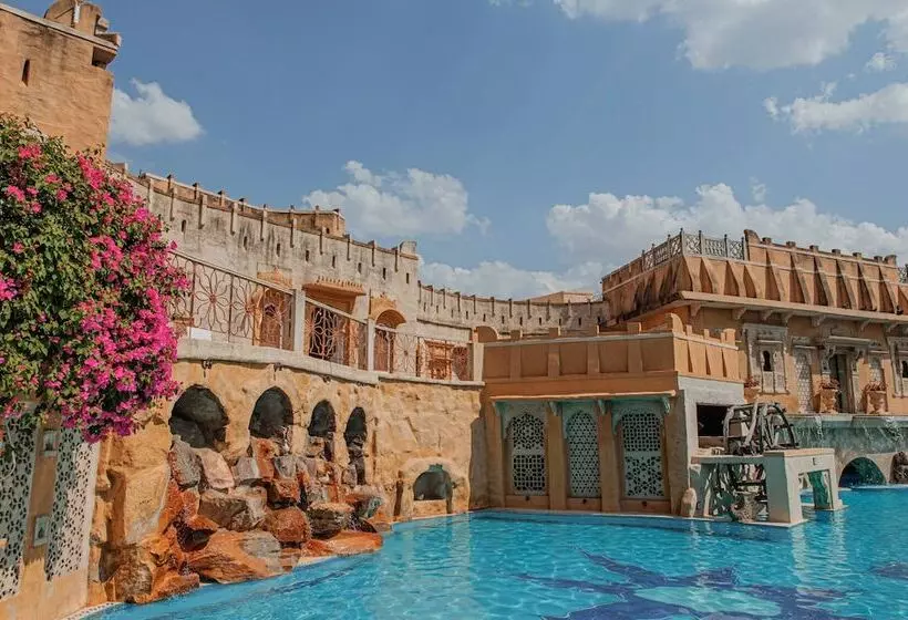 Fotos del hotel The Ajit Bhawan - A Palace Resort:  4