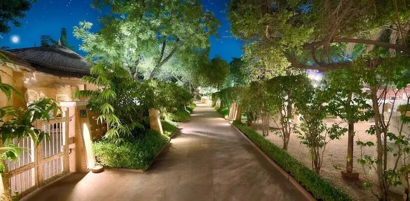 Fotos del hotel The Ajit Bhawan - A Palace Resort:  14