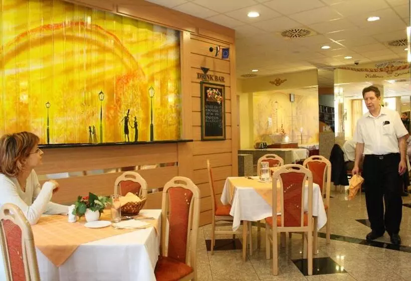 Fotos del hotel Zuglo:  7