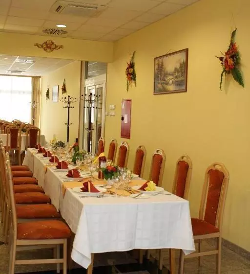 Fotos del hotel Zuglo:  20