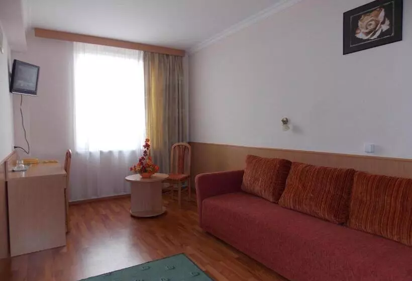 Fotos del hotel Zuglo:  25