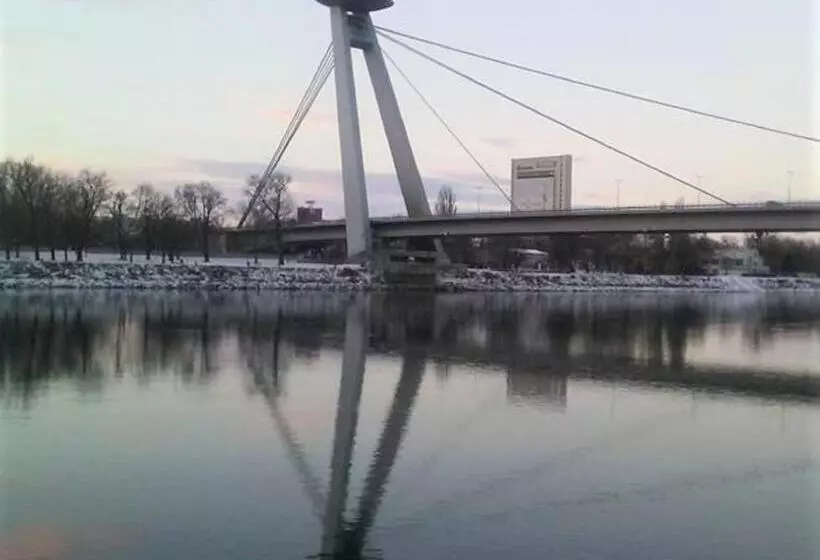 Fotos del hotel Botel Gracia:  14