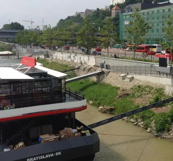 Fotos del hotel Botel Gracia:  18