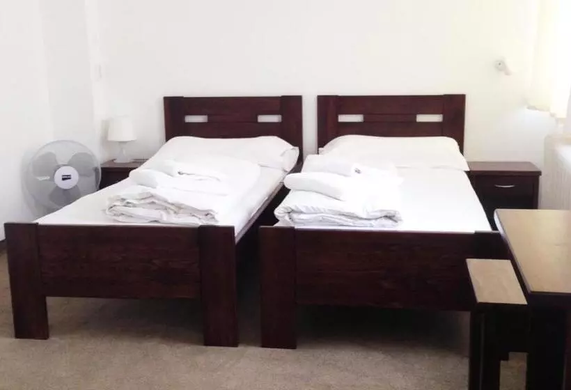 Fotos del hotel Botel Gracia:  10