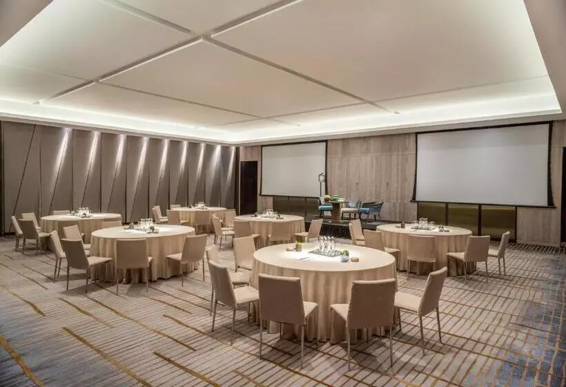 Fotos del hotel New World Saigon:  20