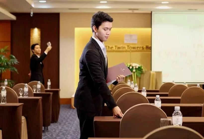 Fotos del hotel Twin Towers:  24