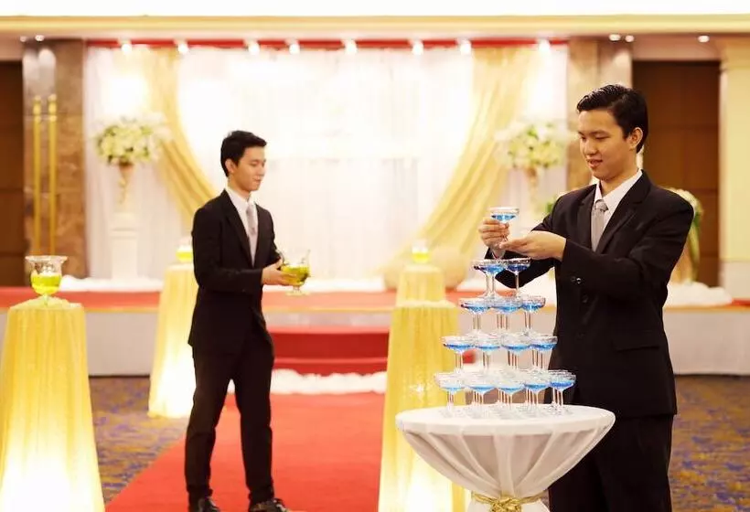 Fotos del hotel Twin Towers:  8