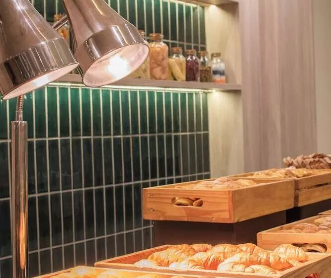 Fotos del hotel Twin Towers:  21