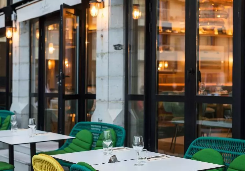 Fotos del hotel Hôtel Le Café De Paris:  3