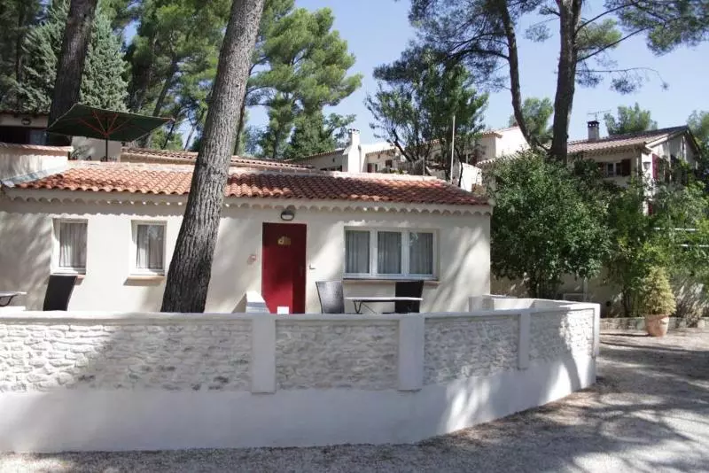 Fotos del hotel Authentic By Balladins Le Mas Des Ecureuils:  13