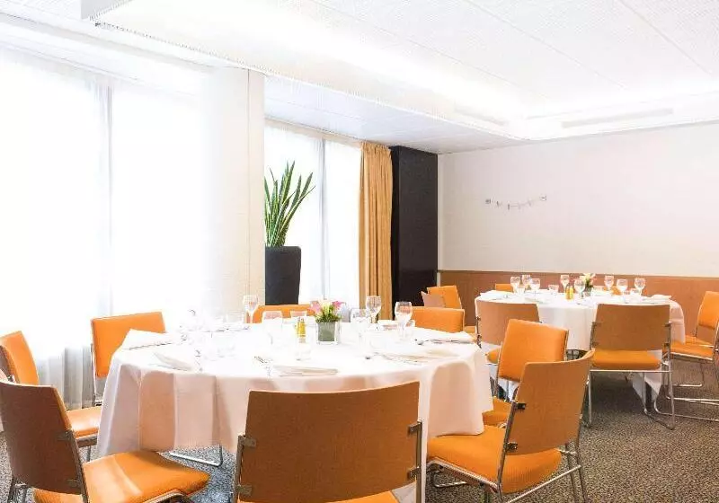 Fotos del hotel Novotel Grenoble Centre:  21