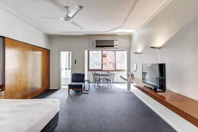 Fotos del hotel Regents Court Sydney:  2